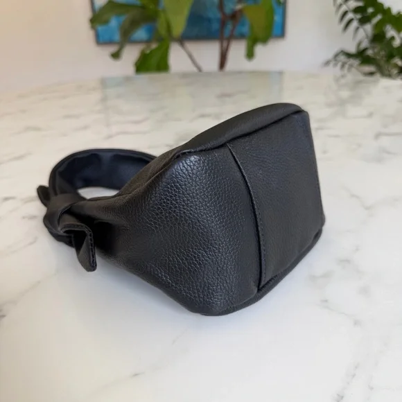 Quince Italian Leather Mini Bow Mini Shoulder Bag Pebbled Crossbody Gold Chain - Picture 7 of 14